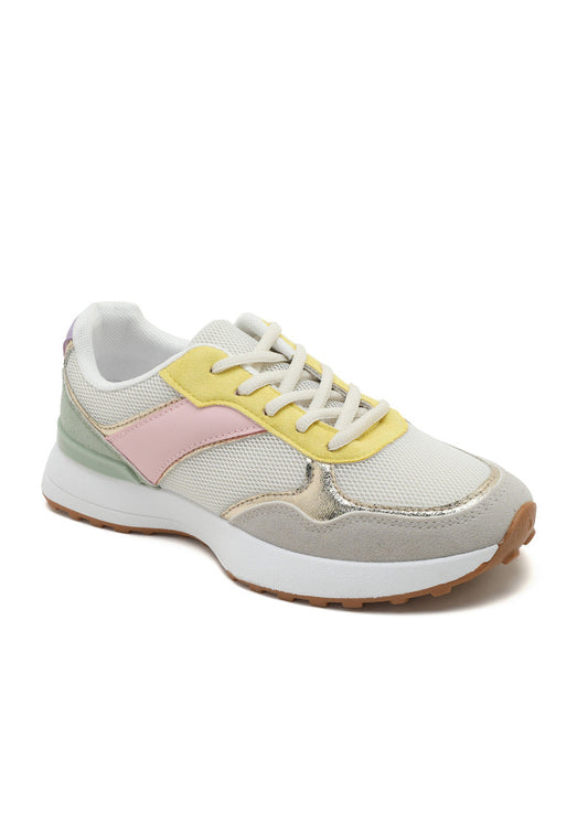 Baskets femme multicolores avec lacets blancs, empiècements pastel (jaune, rose, vert), semelle blanche crantée et détails dorés. Modèle léger et stylé – collection Timalya sport chic.