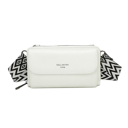 Portefeuille à bandoulière Gallantry en simili cuir blanc, avec grande poche frontale et sangle fantaisie à motif chevrons, pratique et tendance pour femme
