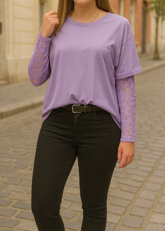 T-shirt parme manches longues en dentelle, coupe droite casual chic, 95 % coton 5 % élasthanne, taille unique 36-44, fabrication Italie